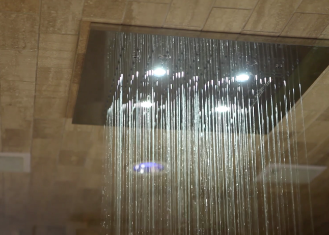 Running_ShowerHead